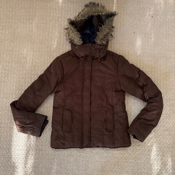 Abercrombie & Fitch Brown Hooded Puffer Jacket with Faux Fur Trim - Picture 9 of 11